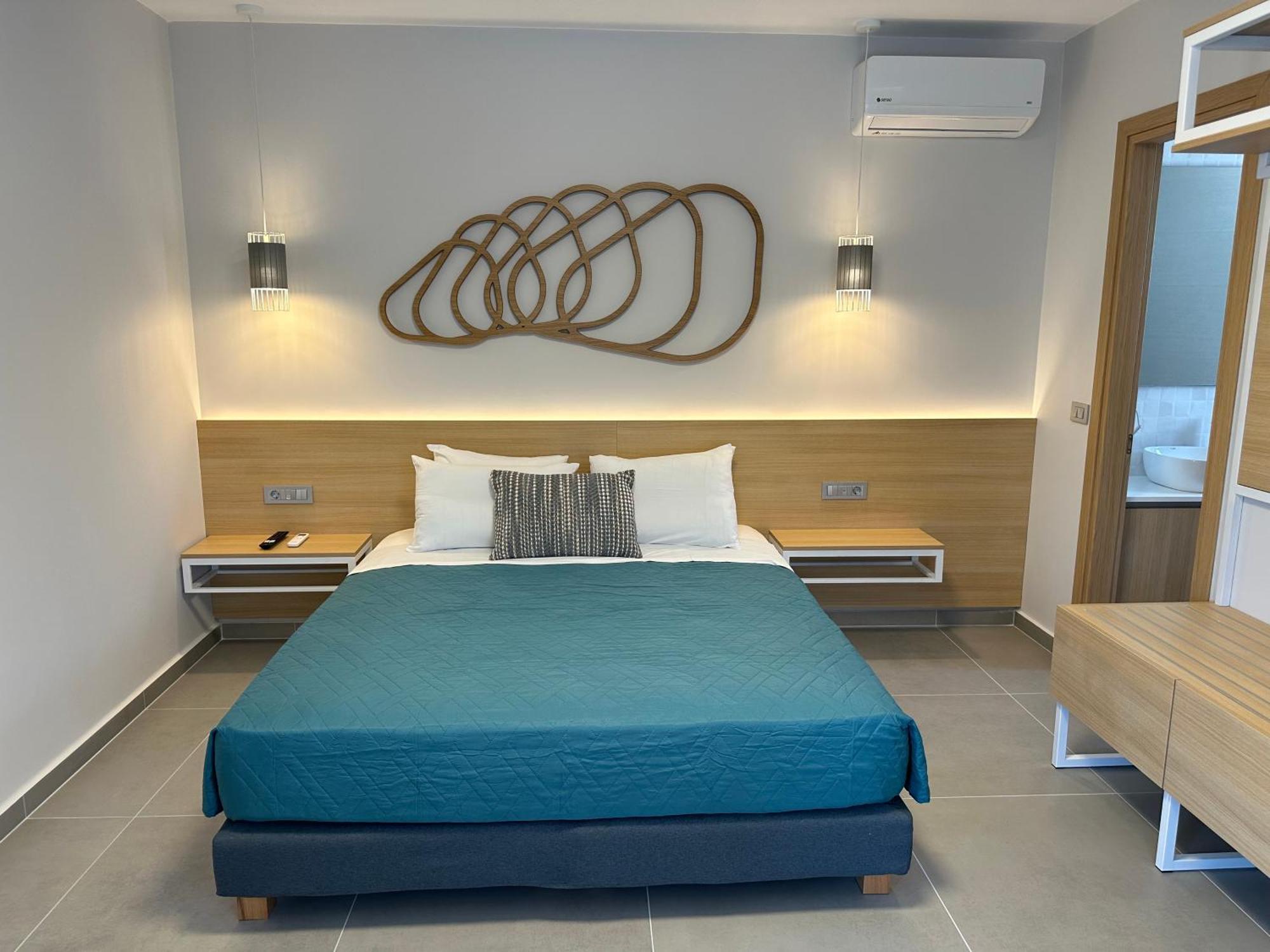 Evdokia Suites Gouves Exterior photo